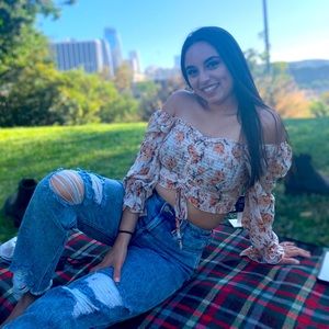 Meet your Posher, Araceli